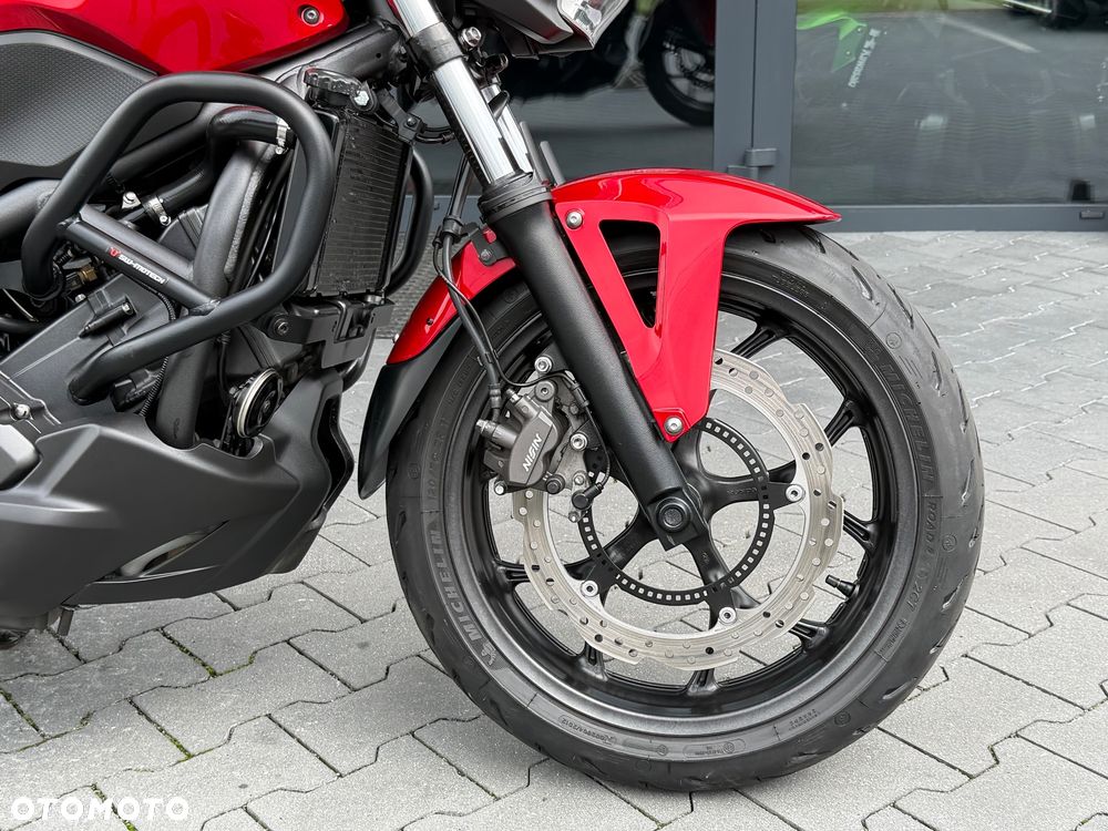 Honda NC - 9