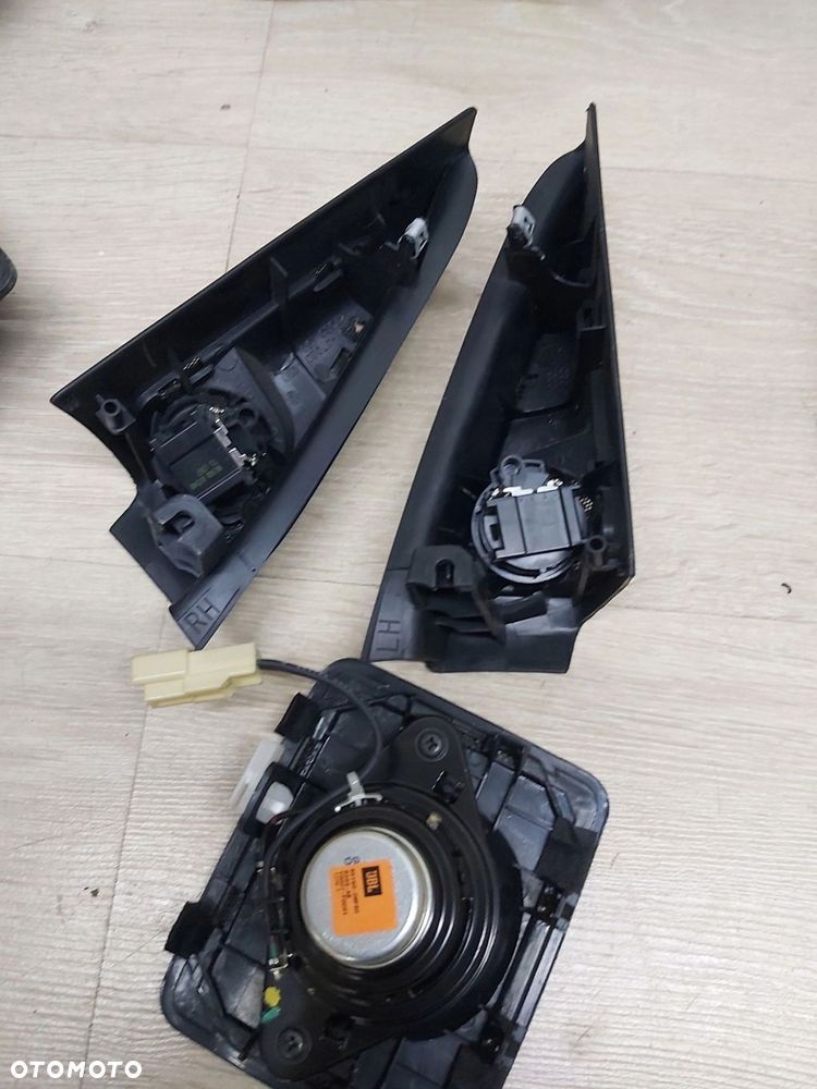 Toyota Prius II 1,5 XW20 wzmacniacz głośnik JBL komplet - 5