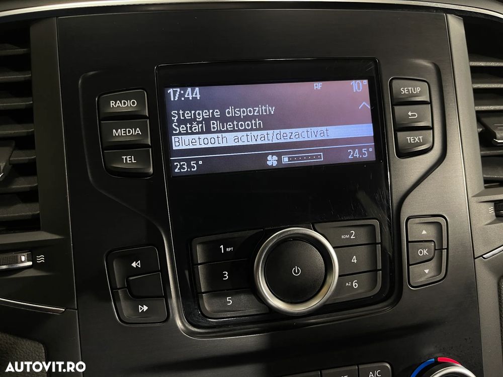 Renault Megane TCe EDC Zen - 14