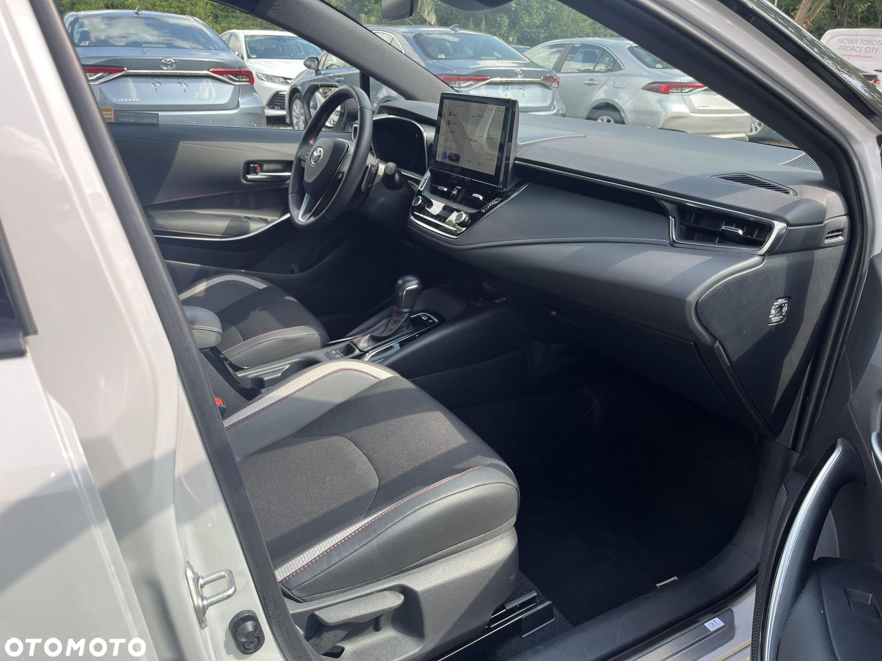 Toyota Corolla 2.0 Hybrid GR Sport - 15