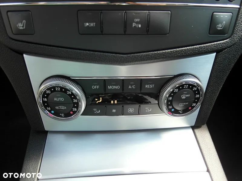 Mercedes-Benz Klasa C 200 Kompressor Avantgarde - 34