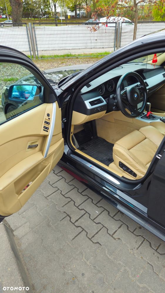 BMW Seria 5 530d - 14