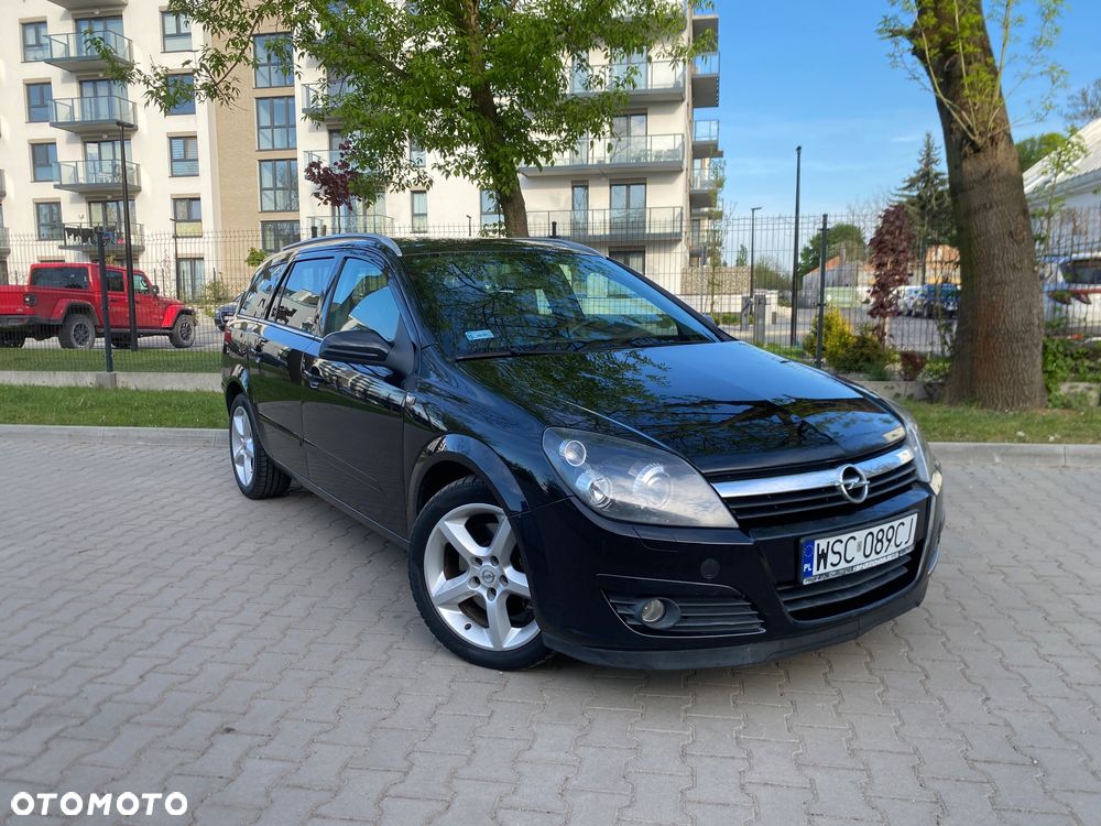 Opel Astra 2.0 T Elegance - 1