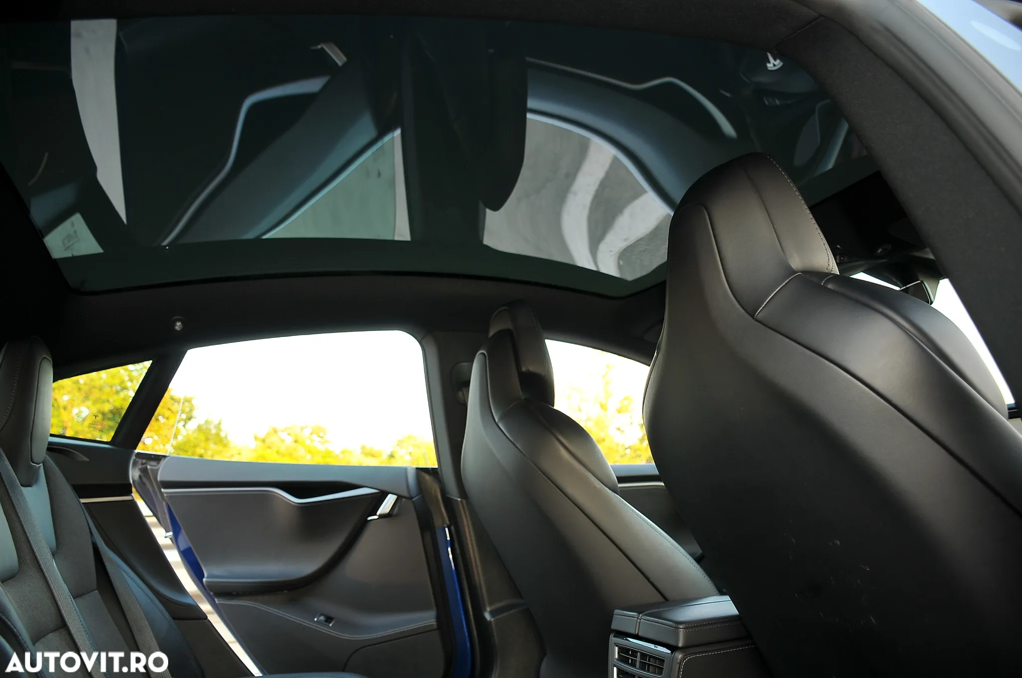 Tesla Model S Standard - 5