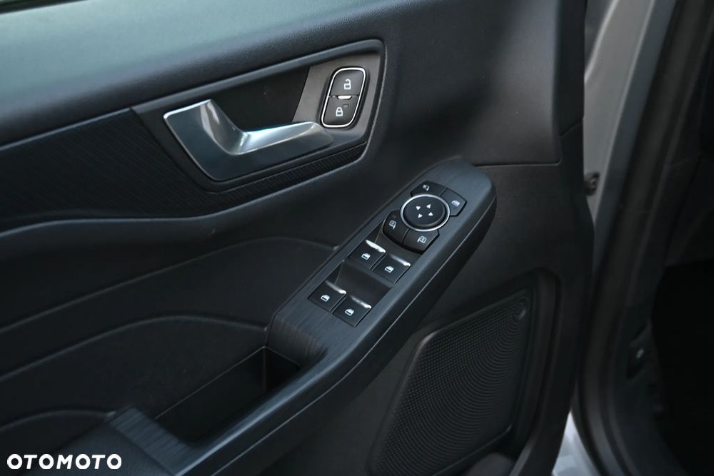 Ford Kuga 2.0 EcoBlue AWD ST-Line X - 31