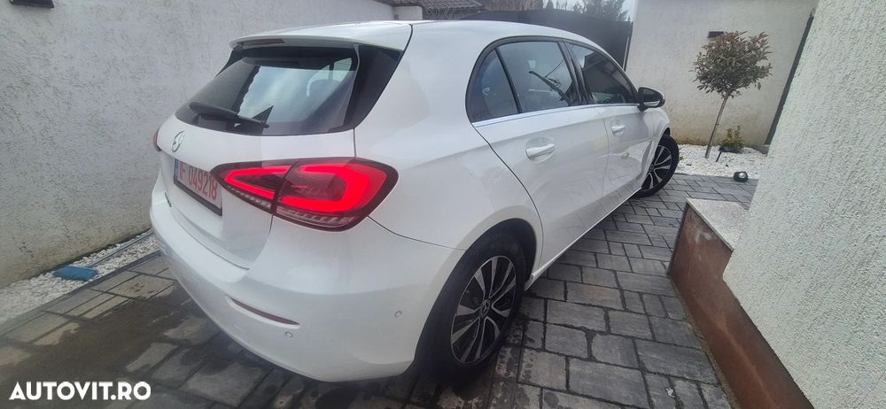 Mercedes-Benz A 180 - 6