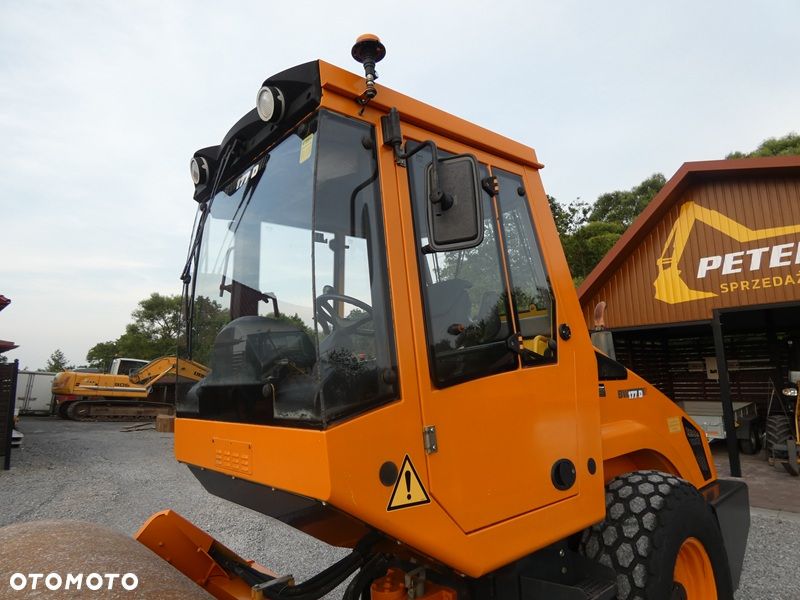 Bomag BW177D-4 / Walec Drogowy Guma - Stal / z Niemiec / 2600mtg / - 22