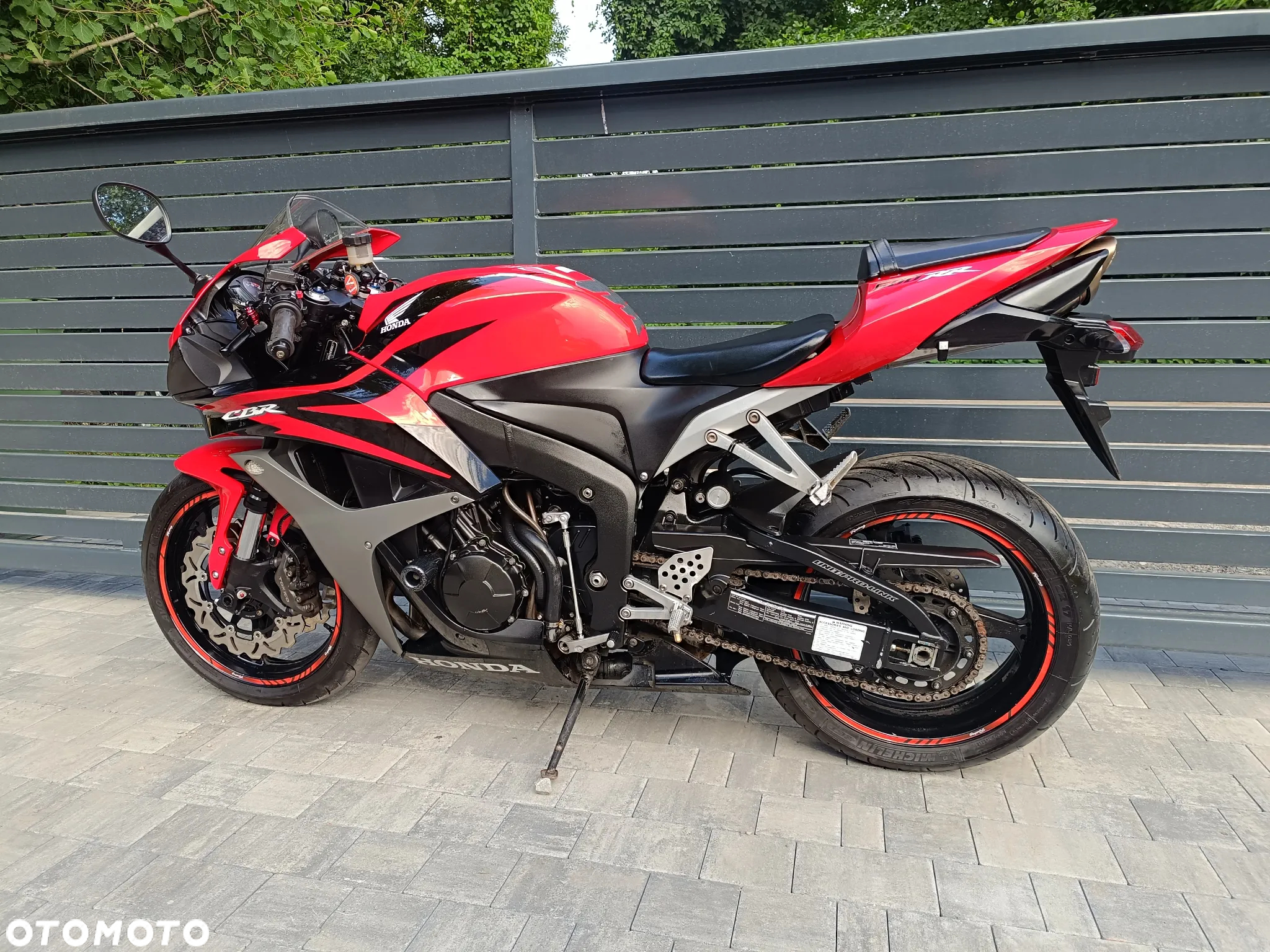 Honda CBR - 23