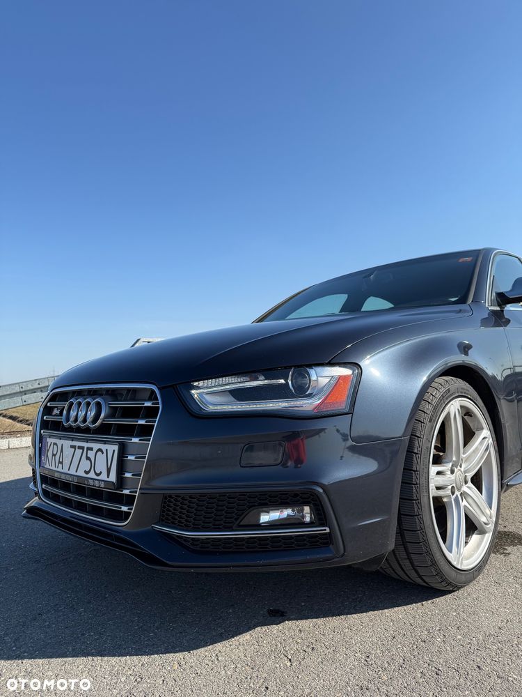 Audi S4 Limousine - 1