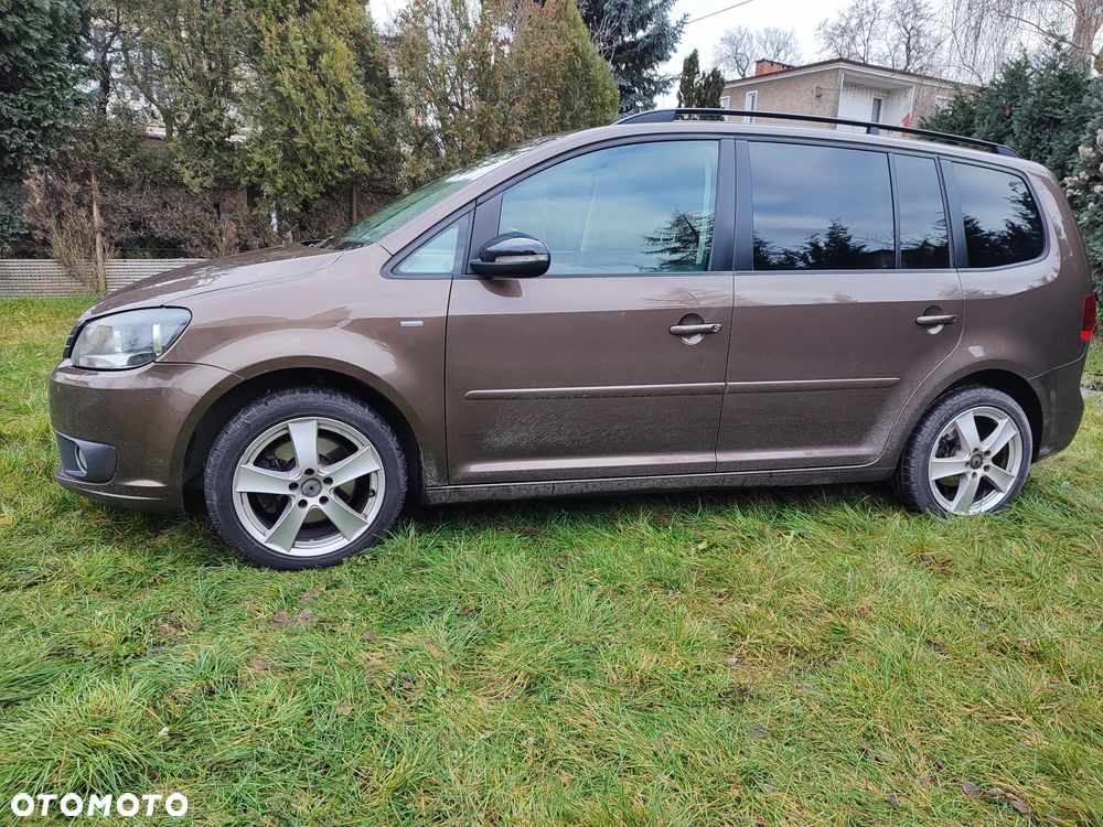 Volkswagen Touran 2.0 TDI DPF Highline DSG - 4