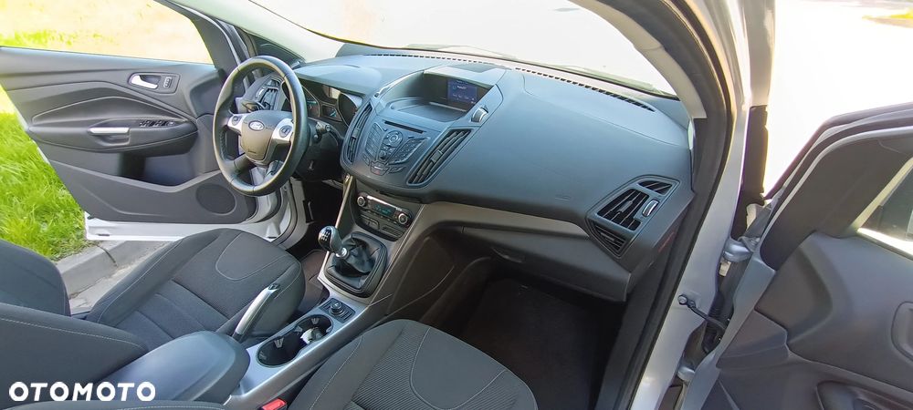 Ford Kuga 2.0 TDCi 4x4 Titanium - 30