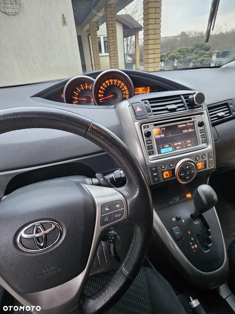 Toyota Verso 2.2 D-CAT Premium - 9