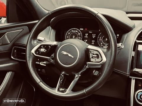 Jaguar XE D180 Aut. R-Dynamic S - 3