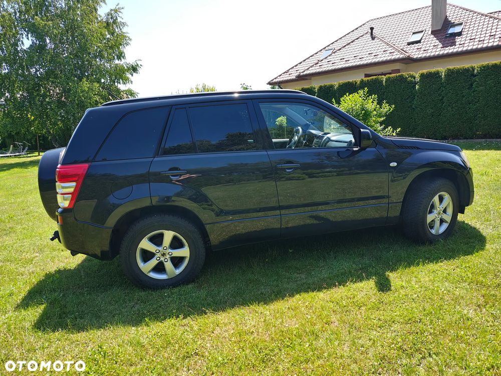 Suzuki Grand Vitara 2.0 Comfort - 5