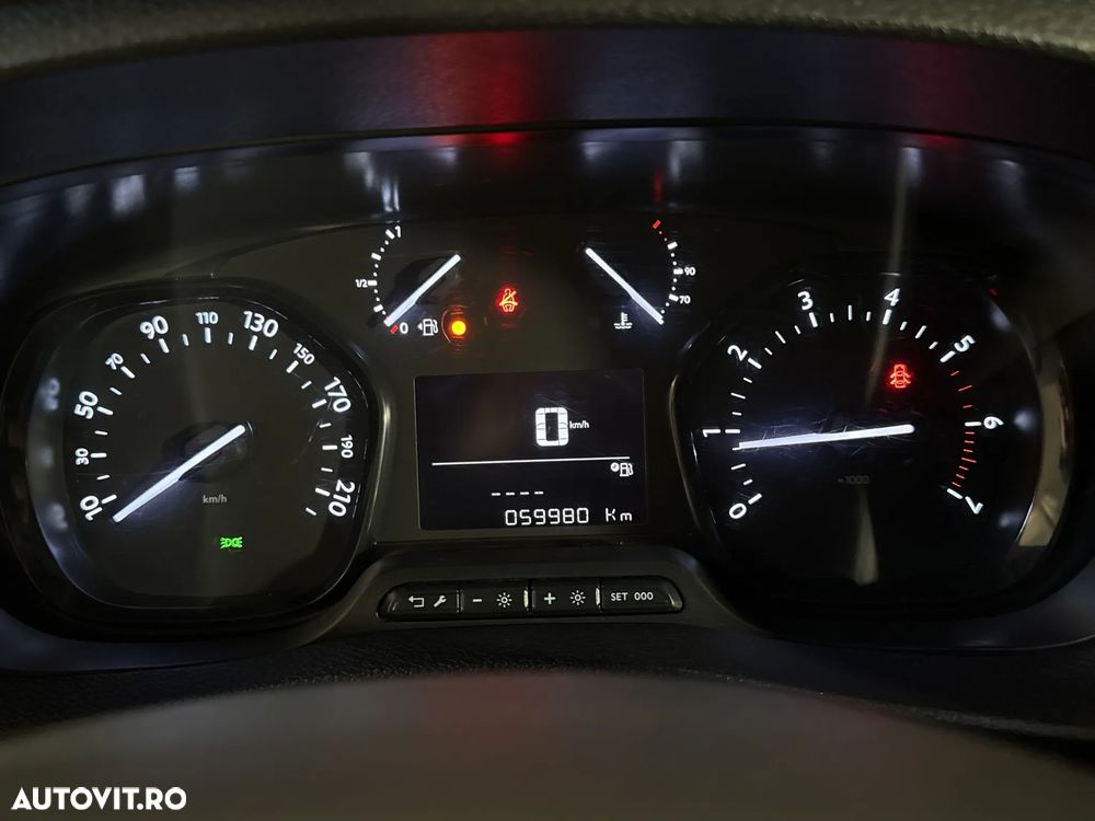 Toyota Proace - 11