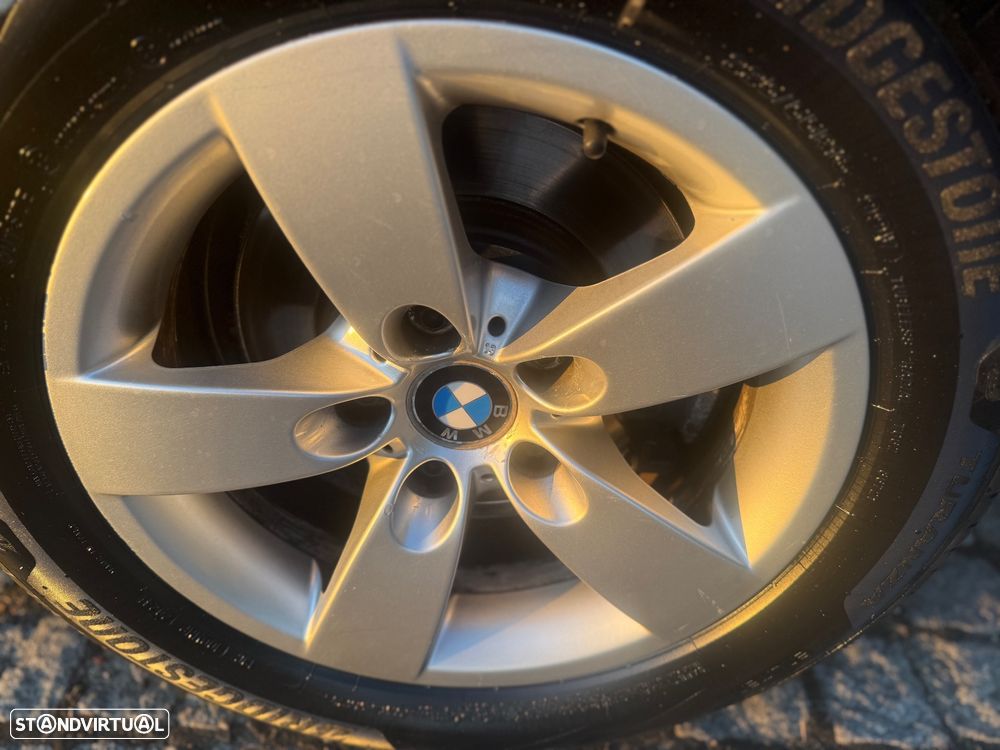 BMW 520 dA Touring - 26