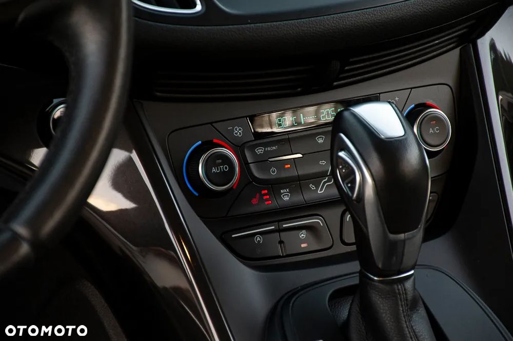 Ford C-MAX 1.5 EcoBoost Start-Stop-System Titanium - 32