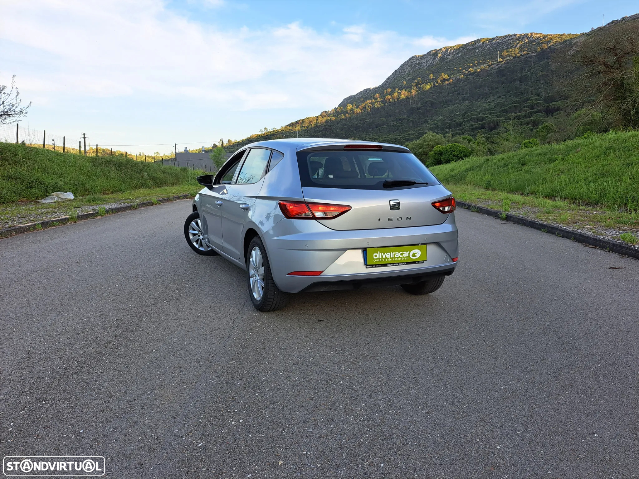 SEAT Leon 1.6 TDI Reference S/S - 23