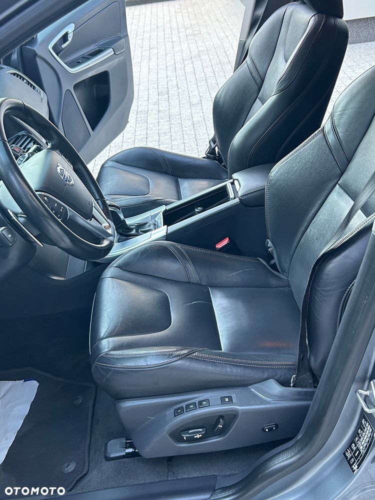 Volvo XC 60 - 12