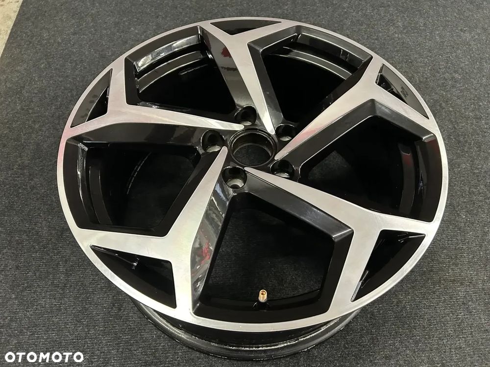 Alufelga VW Passsat B8, Arteon 18 cali 5x112 1szt. Ładna! 3G0601025BG - 2