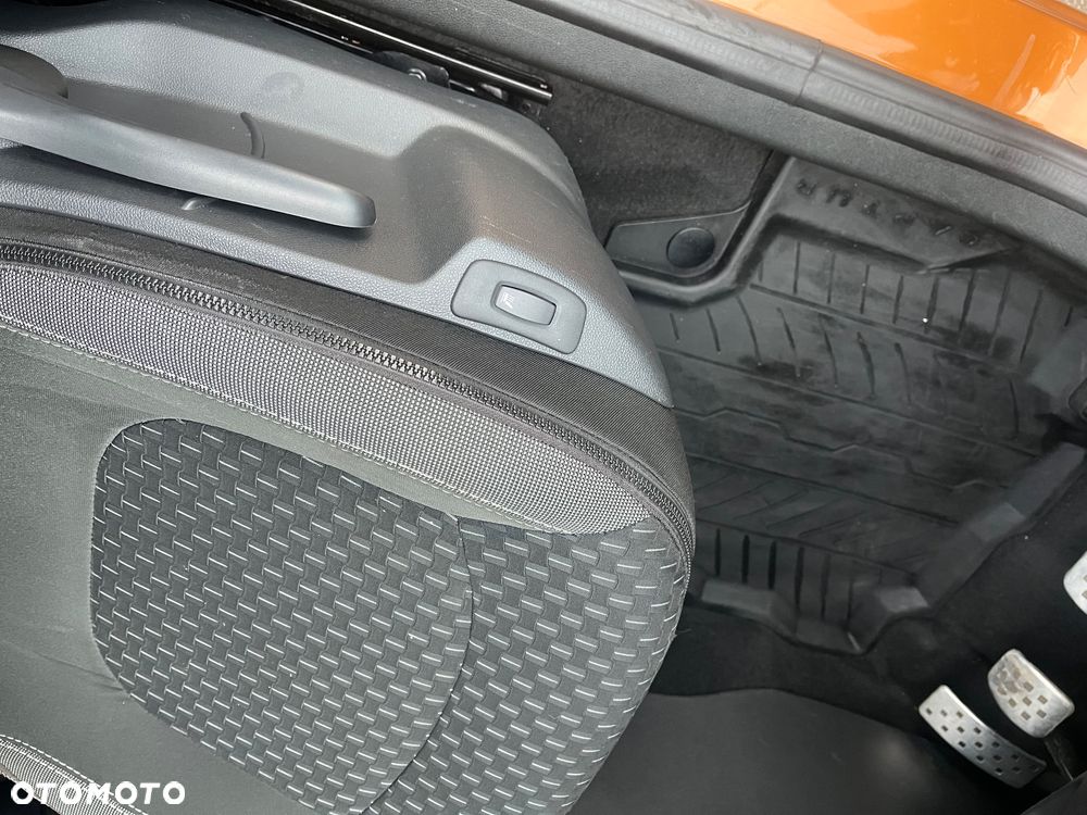 Renault Captur - 12