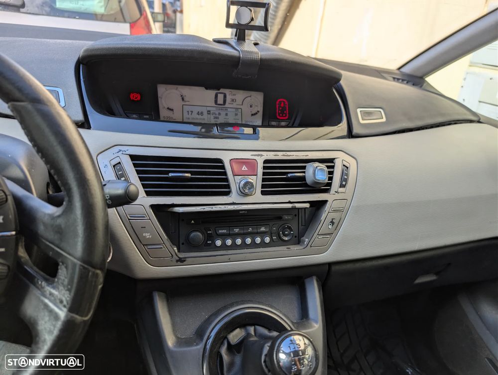 Citroën C4 Grand Picasso - 13