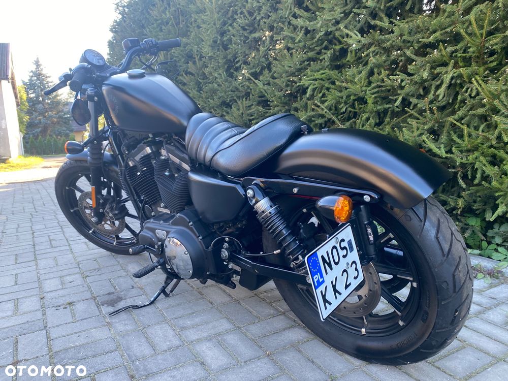 Harley-Davidson Sportster Iron 883 - 5
