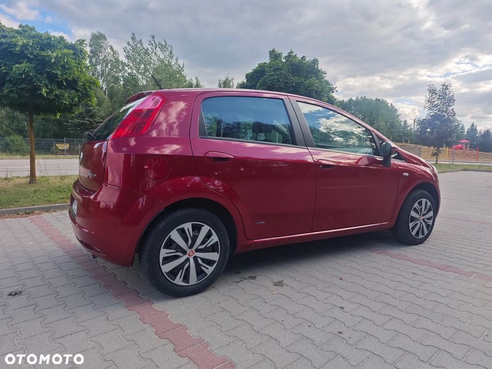 Fiat Grande Punto 1.4 8V 360 - 12