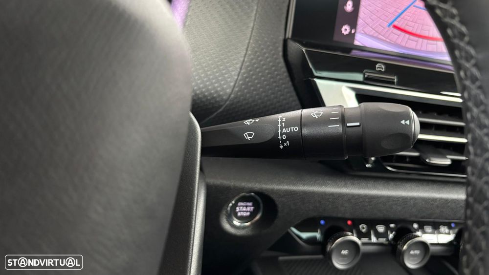 Citroën C4 1.2 PureTech Shine EAT8 - 10