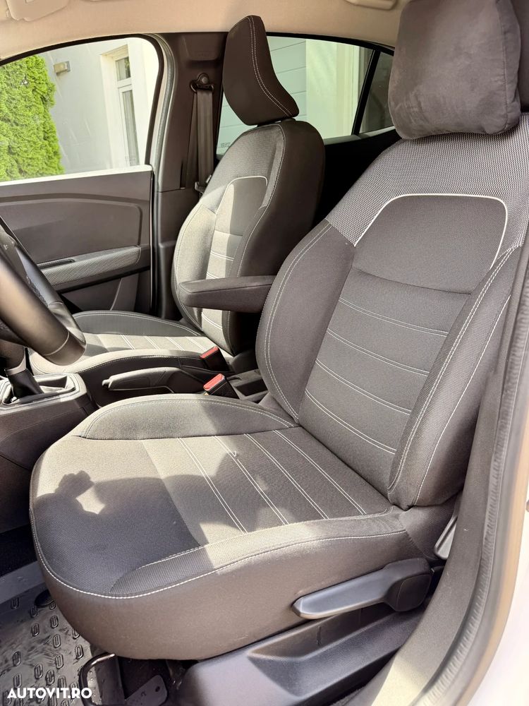 Dacia Logan TCe 90 CVT Expression - 14