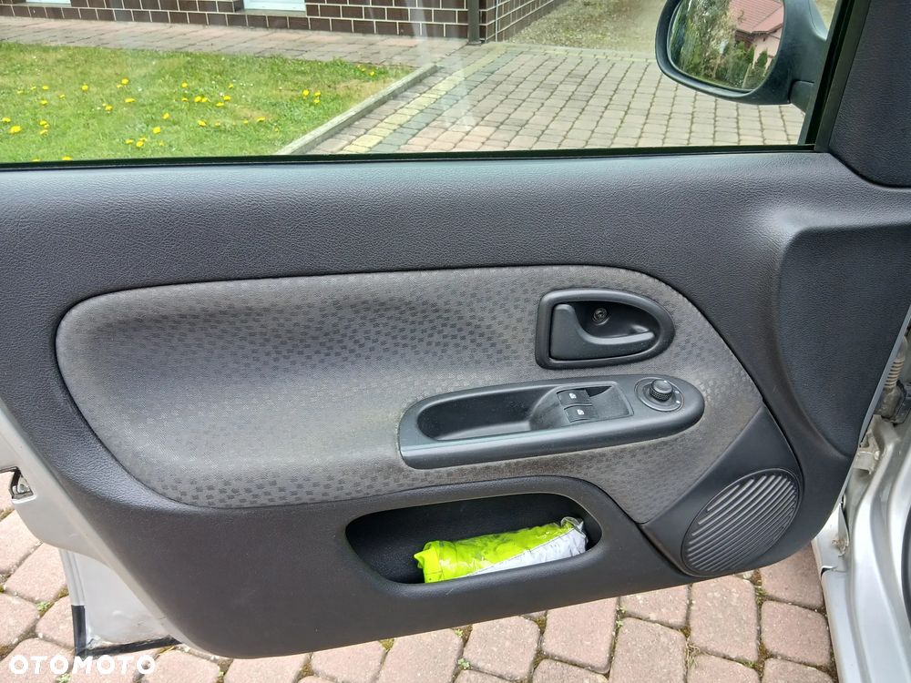 Renault Clio - 5