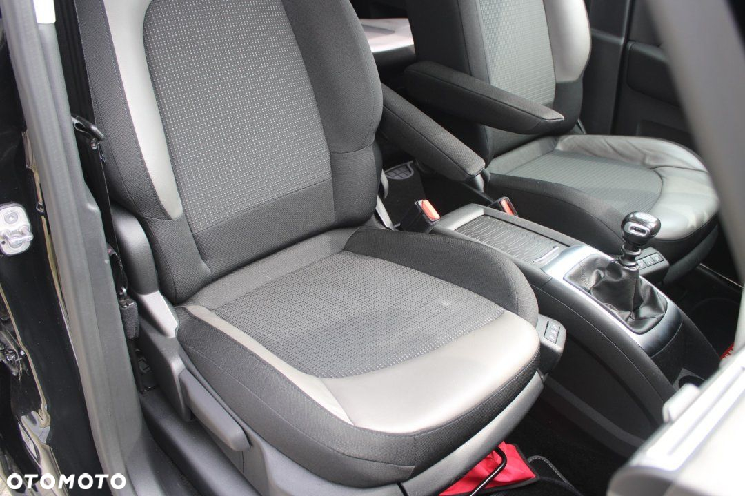 Citroën C4 Grand Picasso - 17