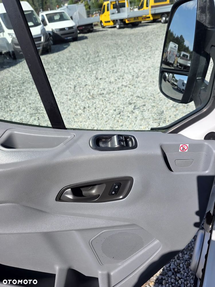 Ford TRANSIT 2,0 TDCI 170 KONNA DOKA BRYGADÓWKA 7 OSOBOWA KLIMA WEBASTO LEDY BLIŻNIAKI DO 3,5T GWARANCJA - 17