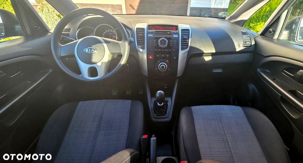 Kia Venga 1.4 CVVT Spirit - 12