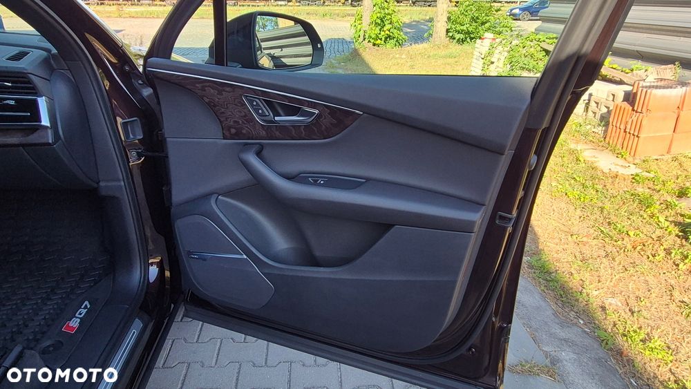 Audi Q7 55 TFSI mHEV Quattro Tiptr - 39
