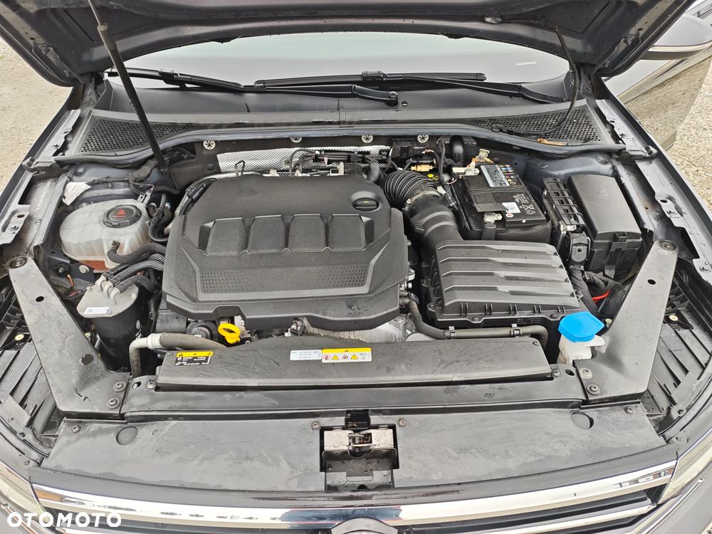 Volkswagen Passat 2.0 TDI EVO Elegance DSG - 20