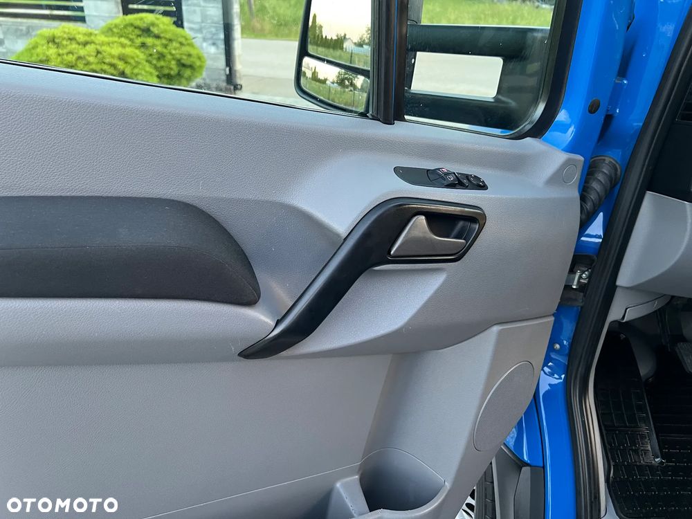 Volkswagen Crafter - 19