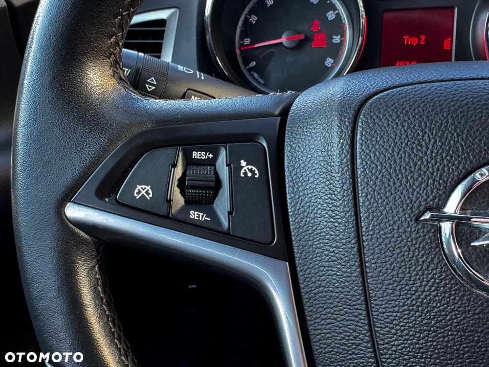 Opel Astra 1.6 Automatik 150 Jahre - 25