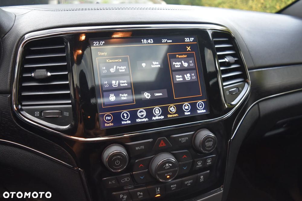 Jeep Grand Cherokee 5.7 V8 HEMI 4WD Automatik Summit - 33