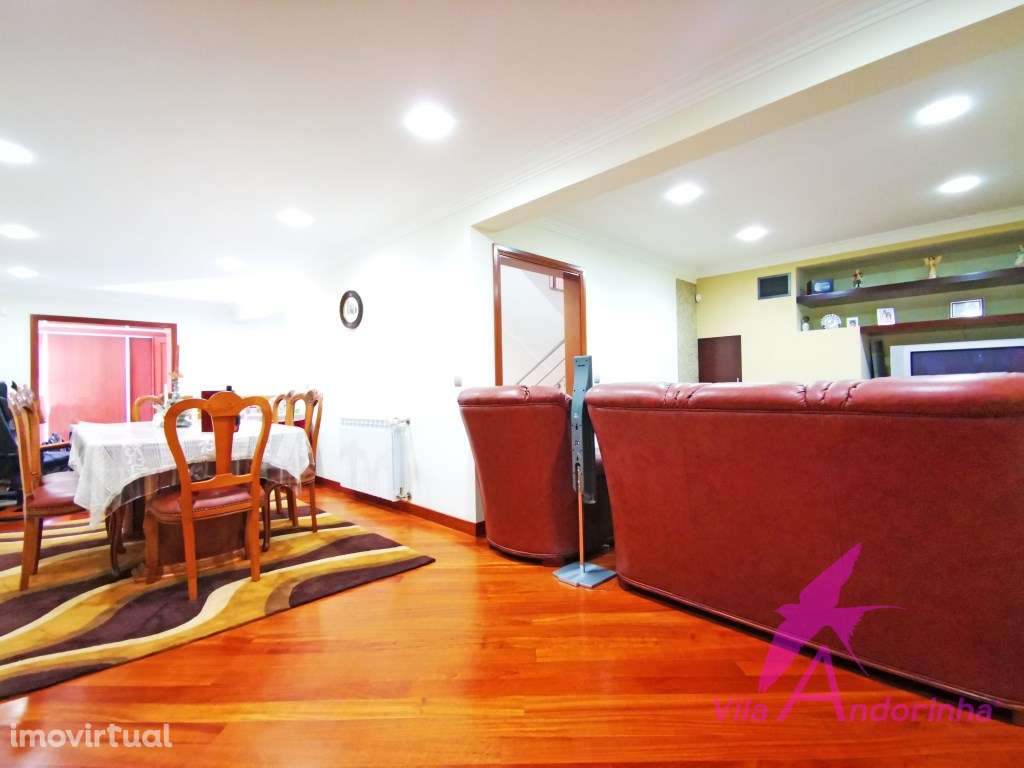 Moradia T4 Independente a 3 minutos da praia de Castelo de Neiva e ... - Grande imagem: 3/28