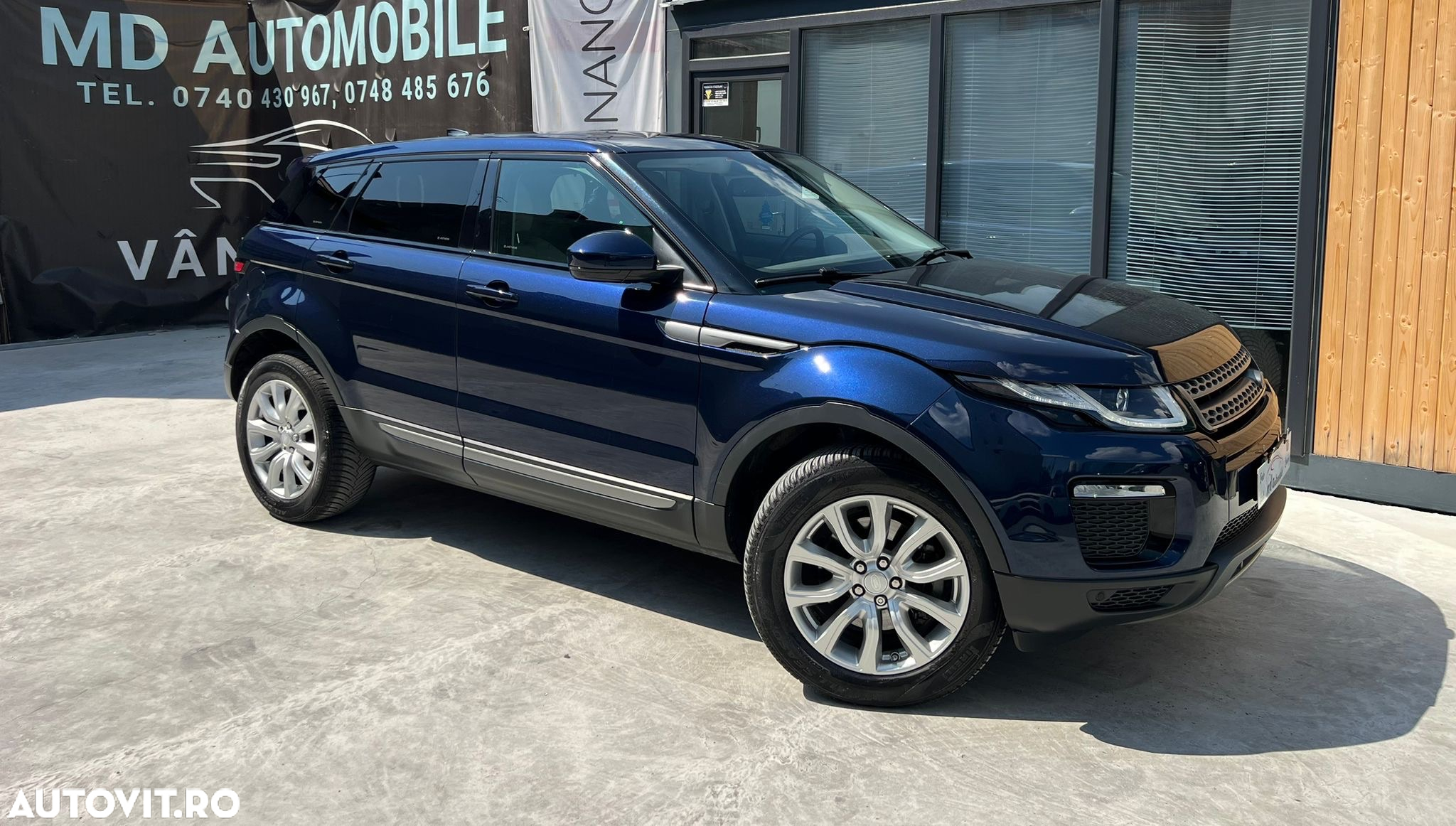 Land Rover Range Rover Evoque - 21