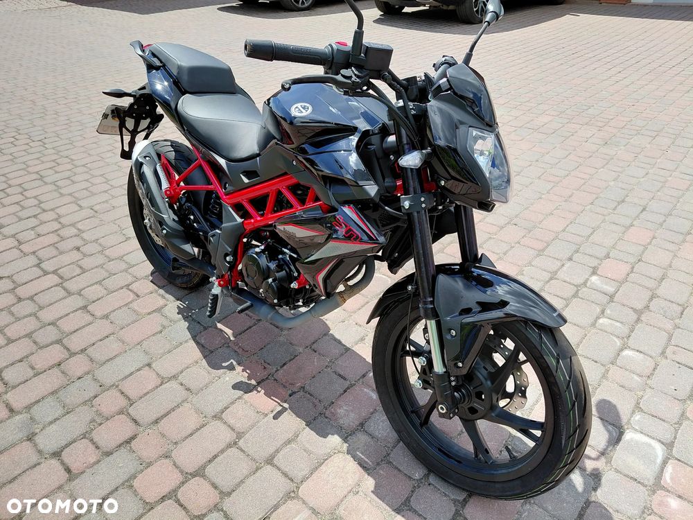 Benelli BN 125 - 8