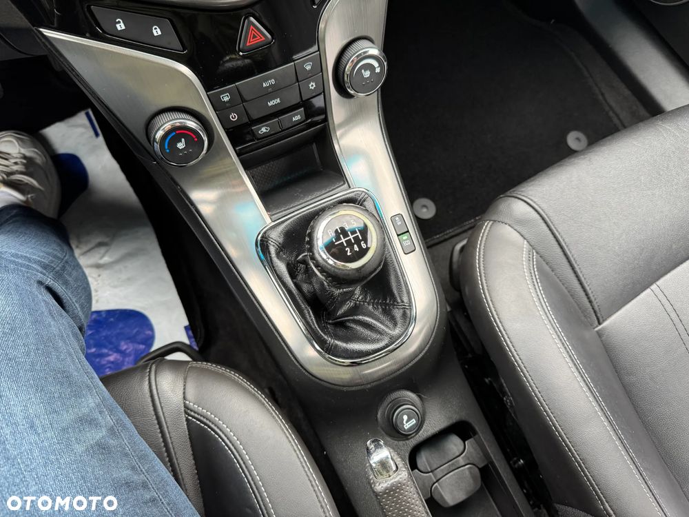 Chevrolet Cruze 1.4 T LTZ - 18