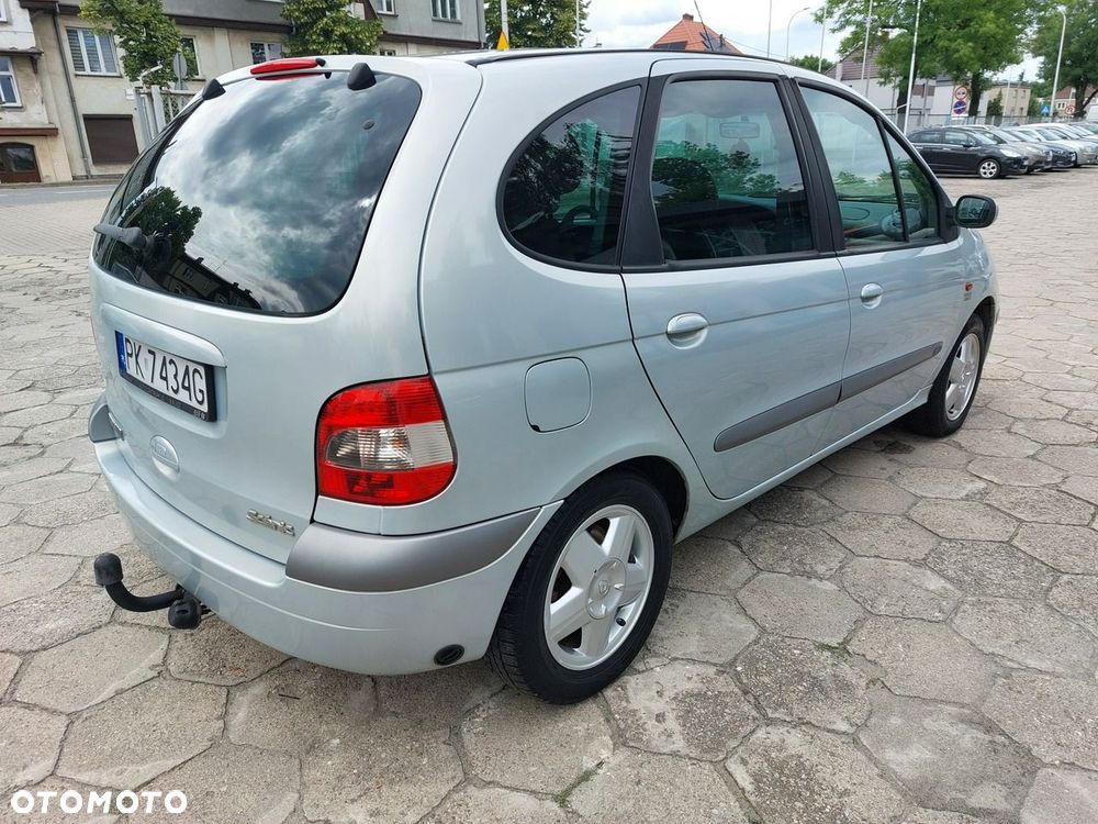 Renault Scenic - 7