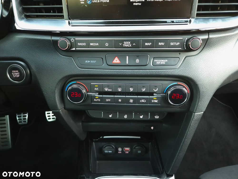 Kia Ceed 1.6 T-GDI GT - 24