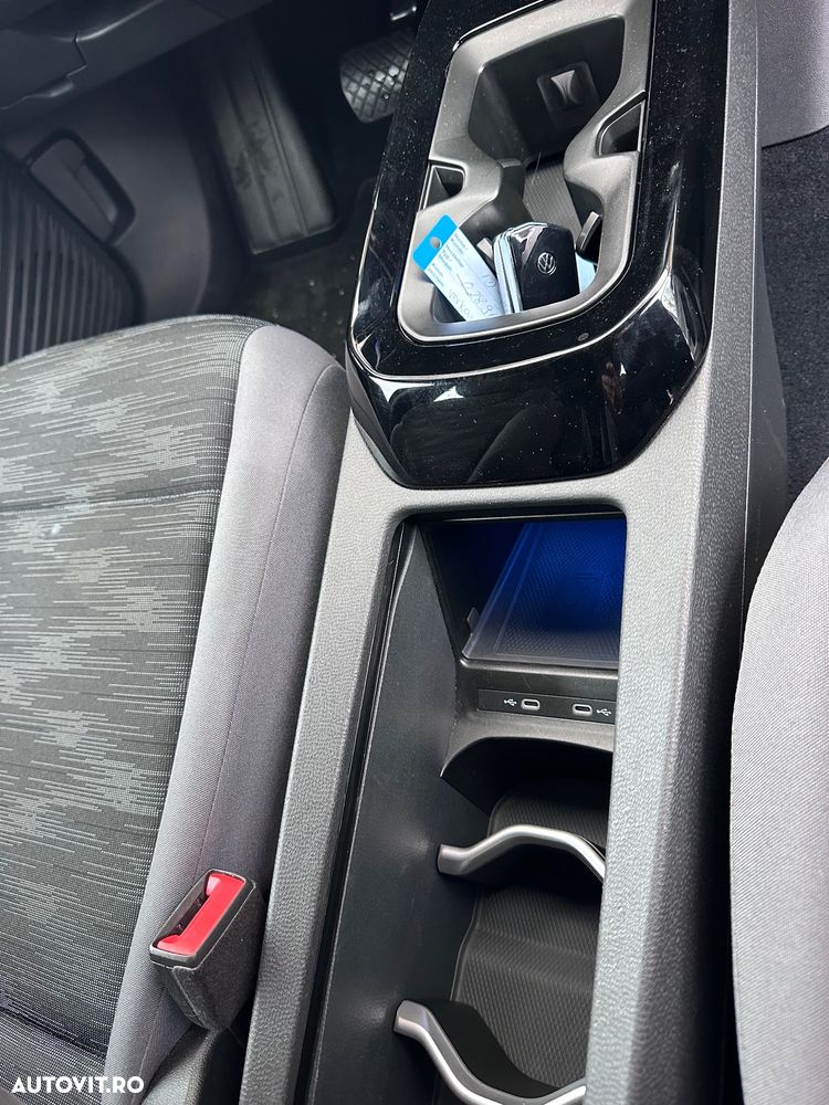 Volkswagen ID.4 - 6