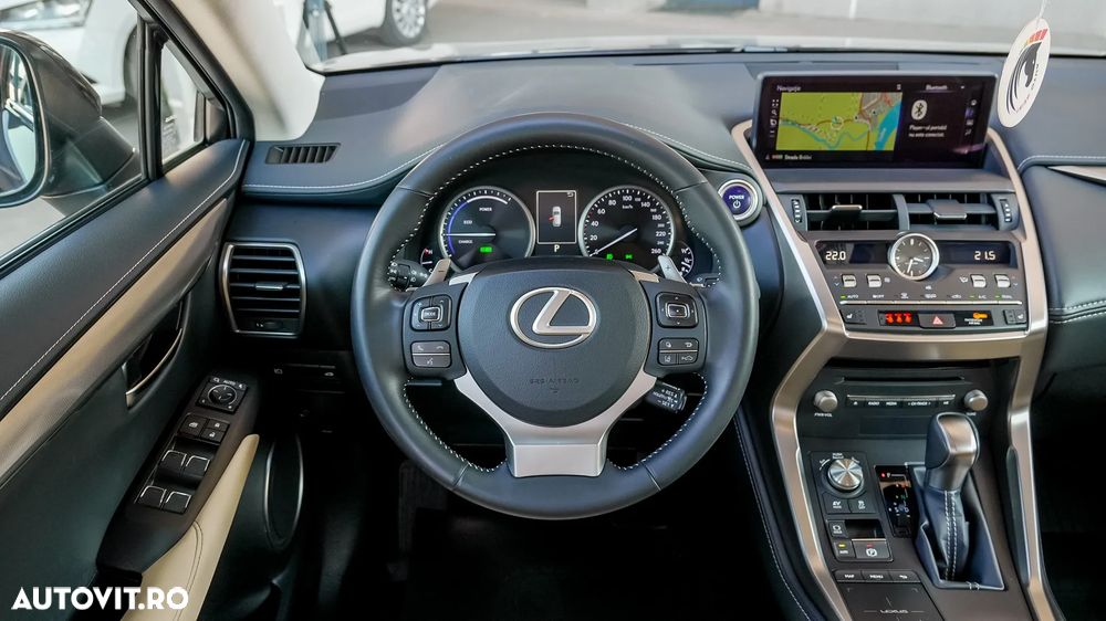 Lexus Seria NX 300h Executive Line - 12