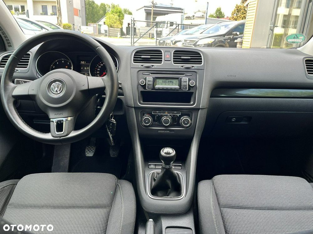 Volkswagen Golf - 14