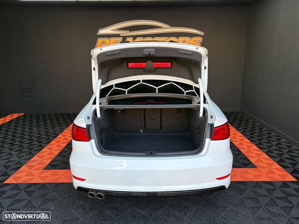 Audi A3 Limousine 2.0 TDI (clean diesel) S line Sport Pack - 29