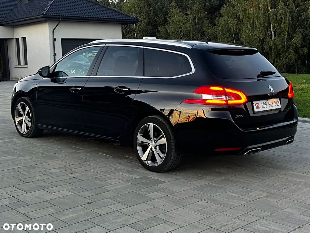 Peugeot 308 1.2 PureTech GPF GT Pack S&S EAT8 - 6